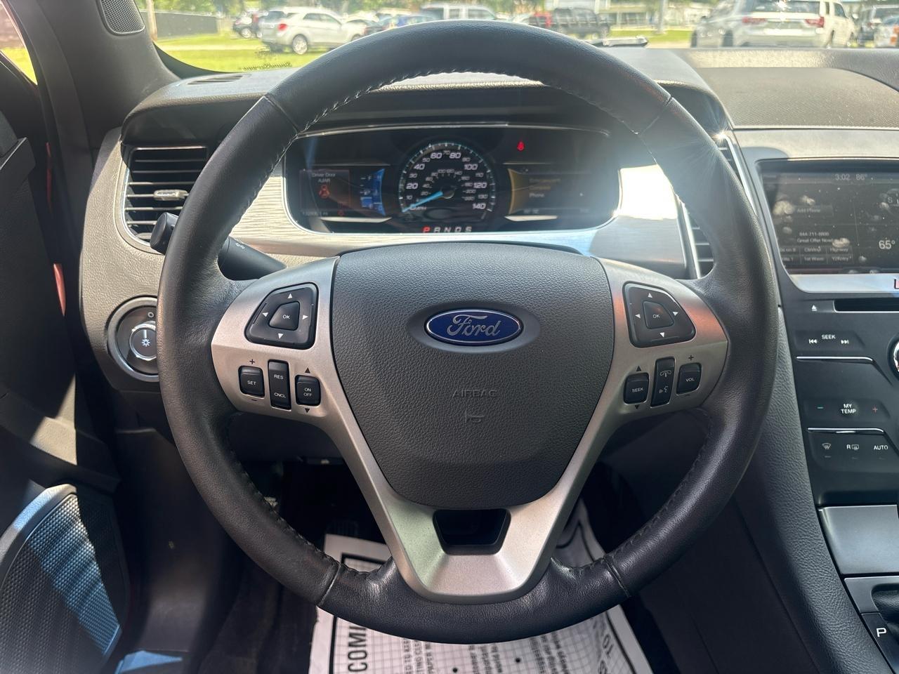 Ford Taurus SEL FWD 2015