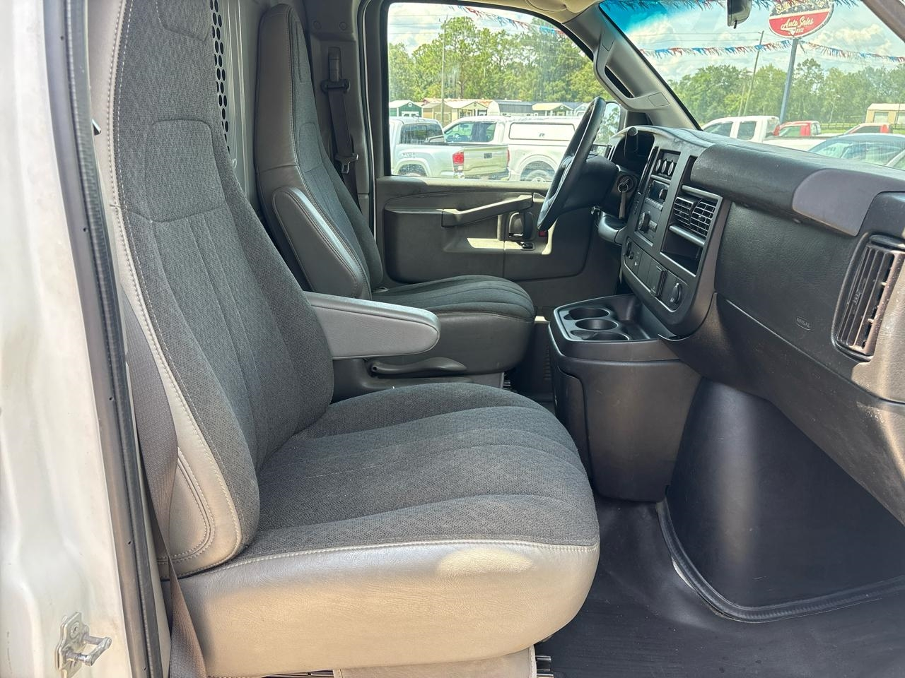 GMC Savana G2500 Cargo 2021