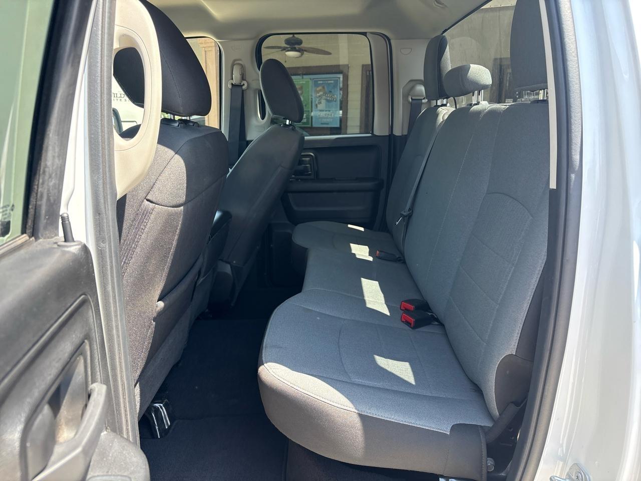 RAM 1500 Classic Tradesman Quad Cab 4WD 2024