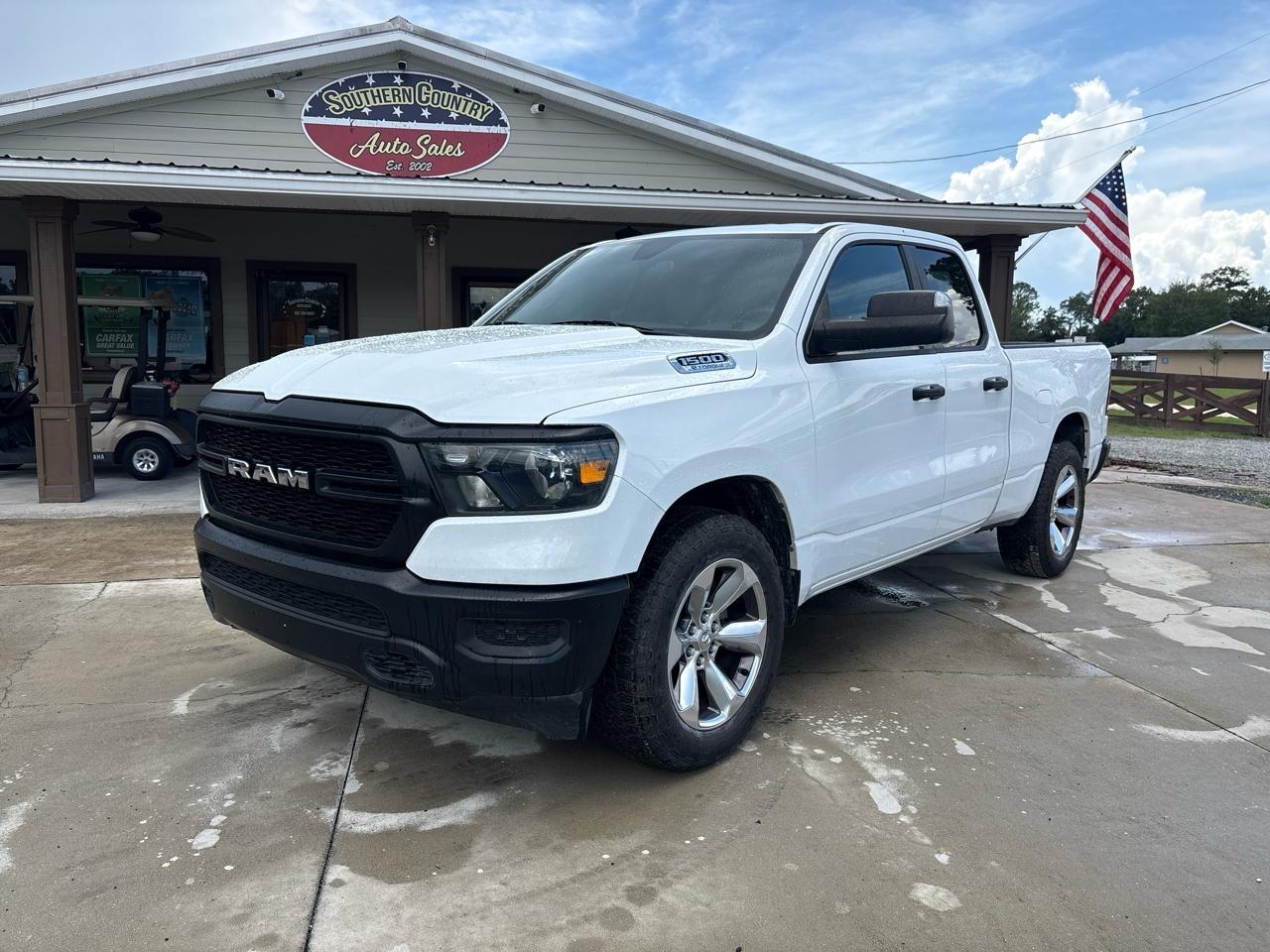 RAM 1500 Tradesman Quad Cab 2WD 2023