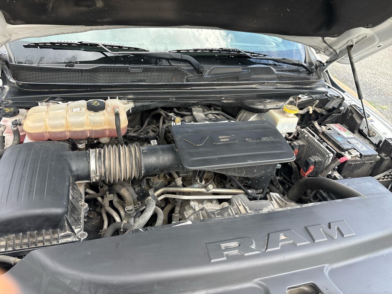 RAM 1500 Tradesman Quad Cab 2WD 2023