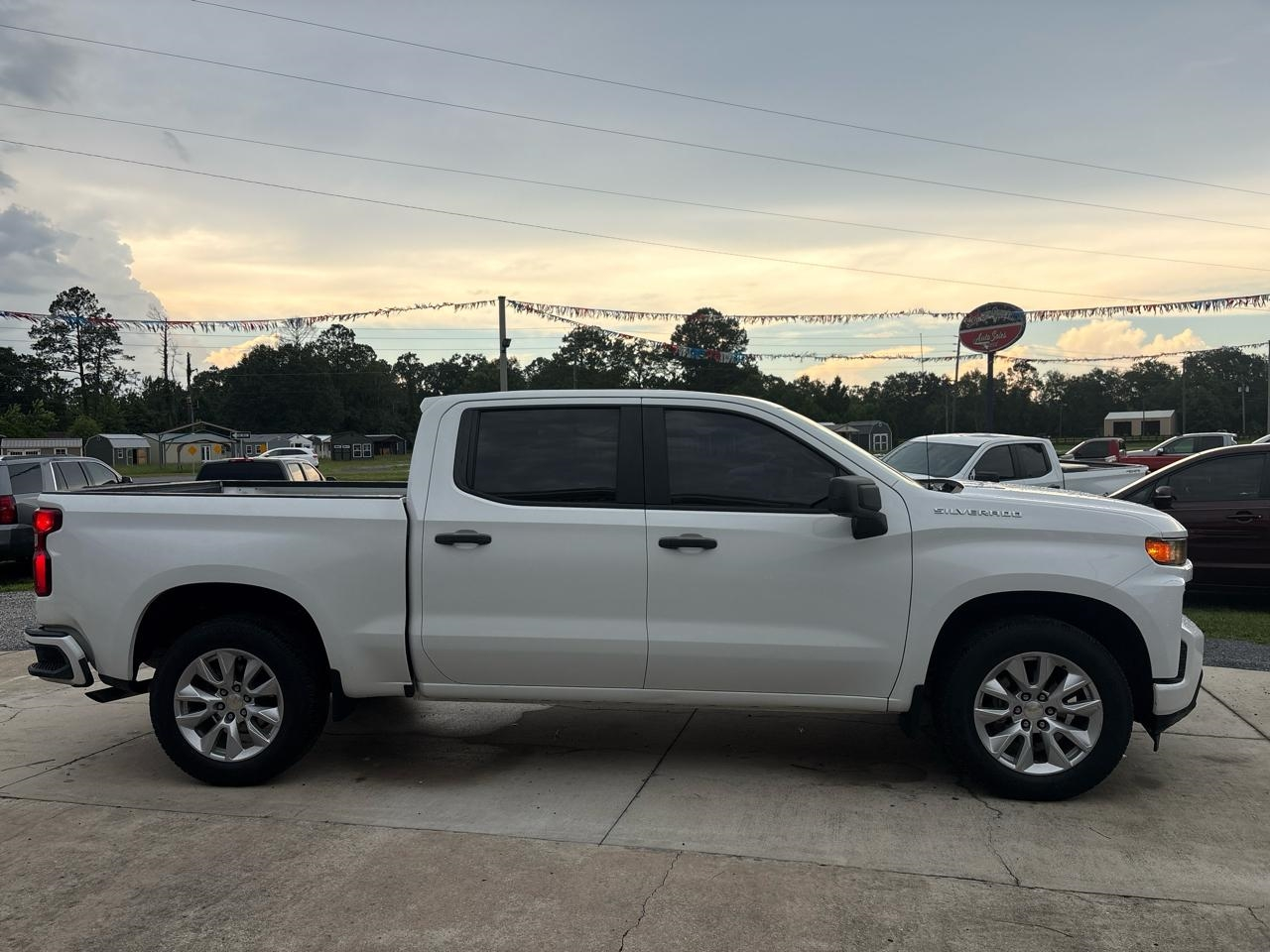 Chevrolet Silverado 1500 Custom Crew Cab Long Box 2WD 2020