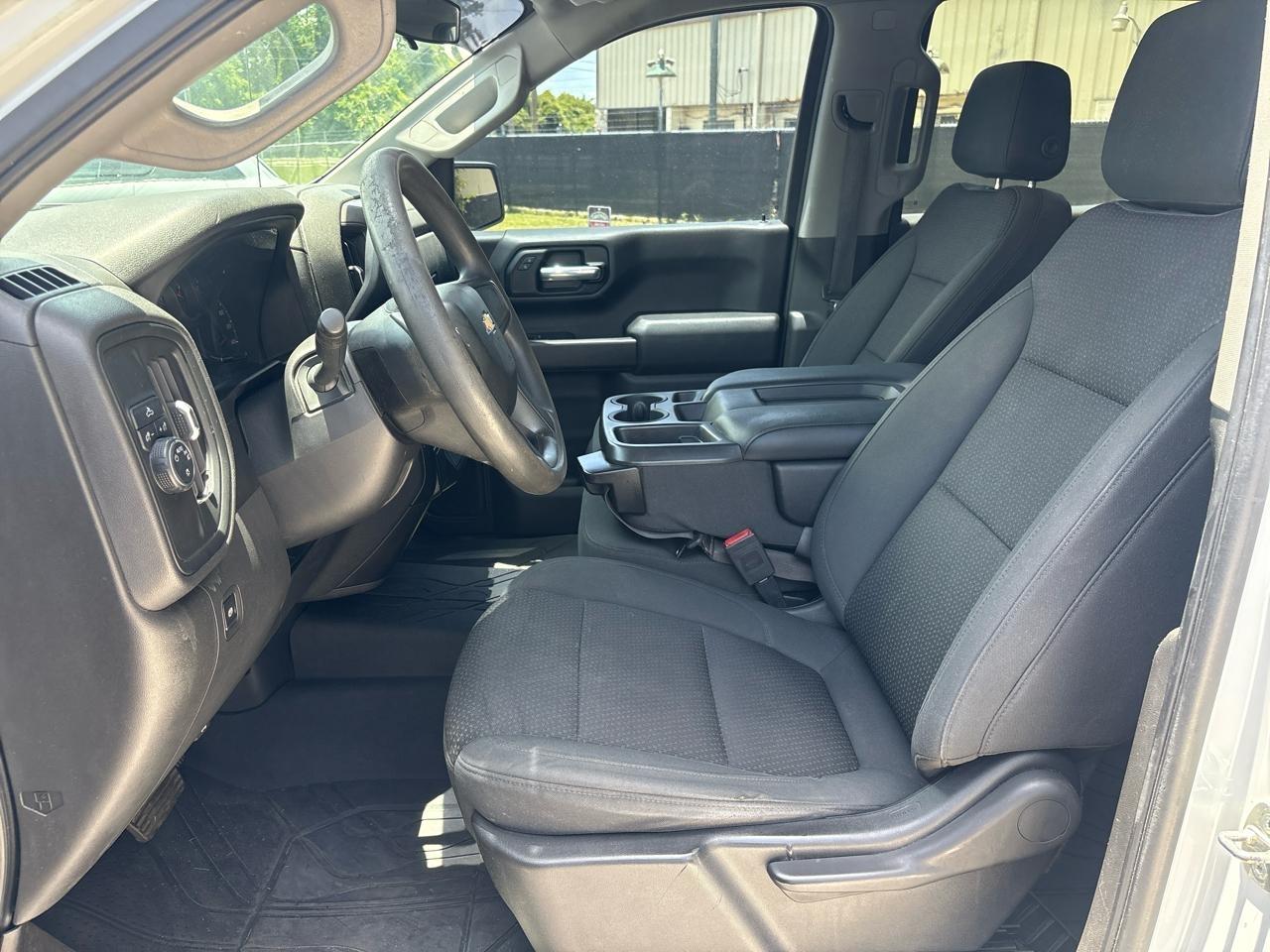Chevrolet Silverado 1500 Custom Crew Cab Long Box 2WD 2020