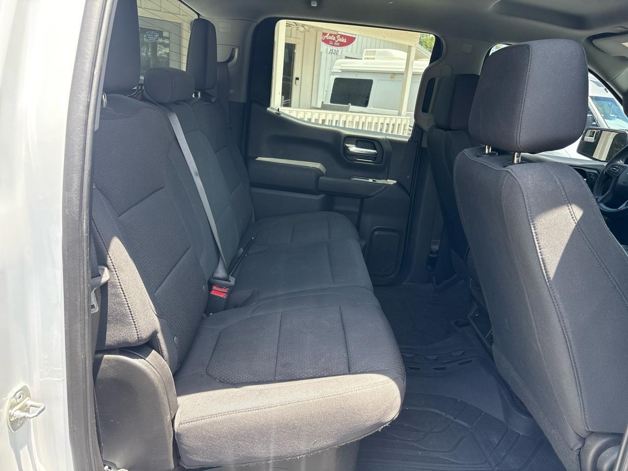 Chevrolet Silverado 1500 Custom Crew Cab Long Box 2WD 2020