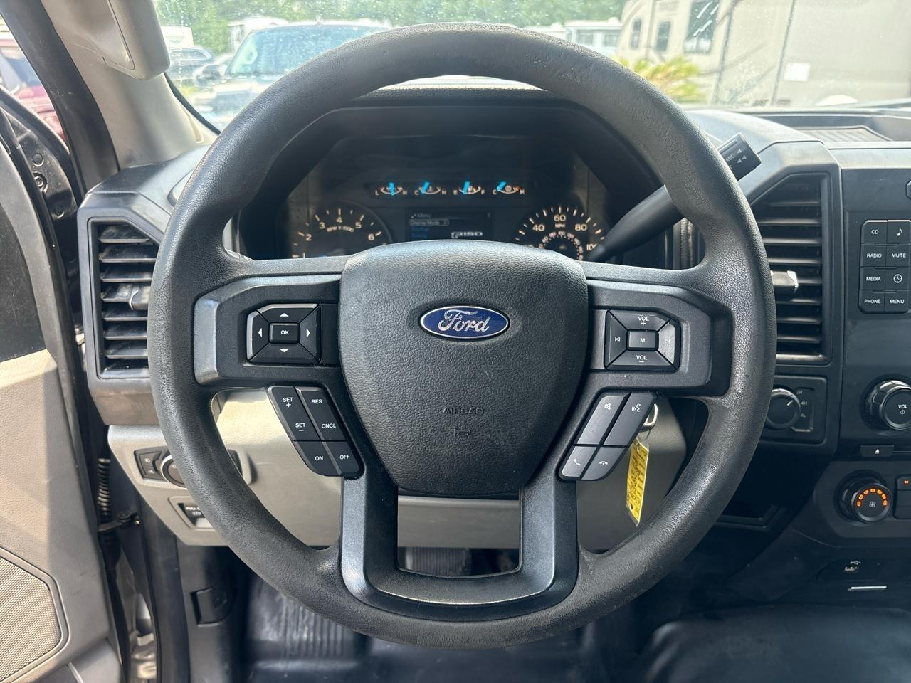 Ford F-150 XLT 8-ft. Bed 2WD 2016