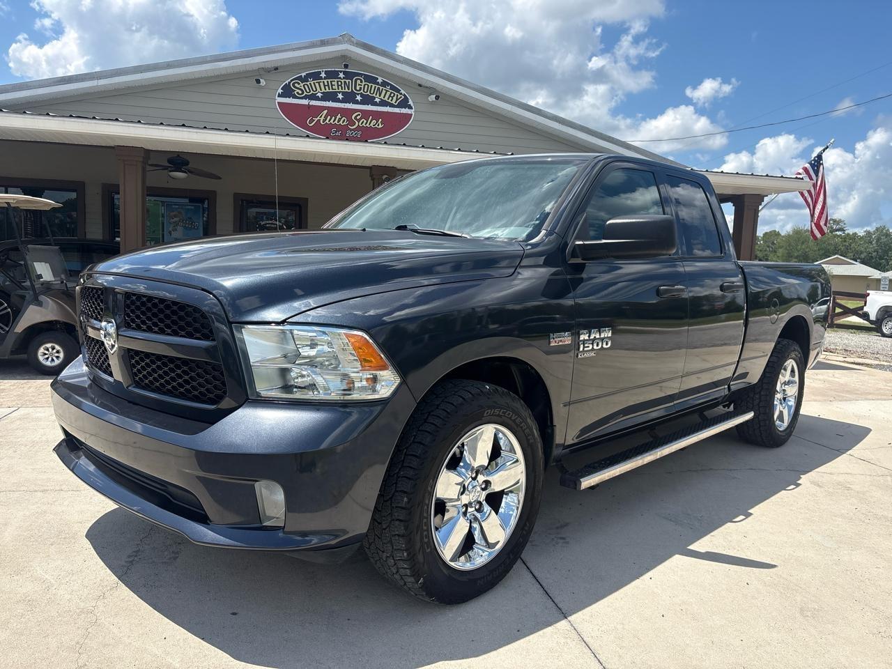 2019 RAM 1500 Classic Express 4x4 Quad Cab 6'4's photo