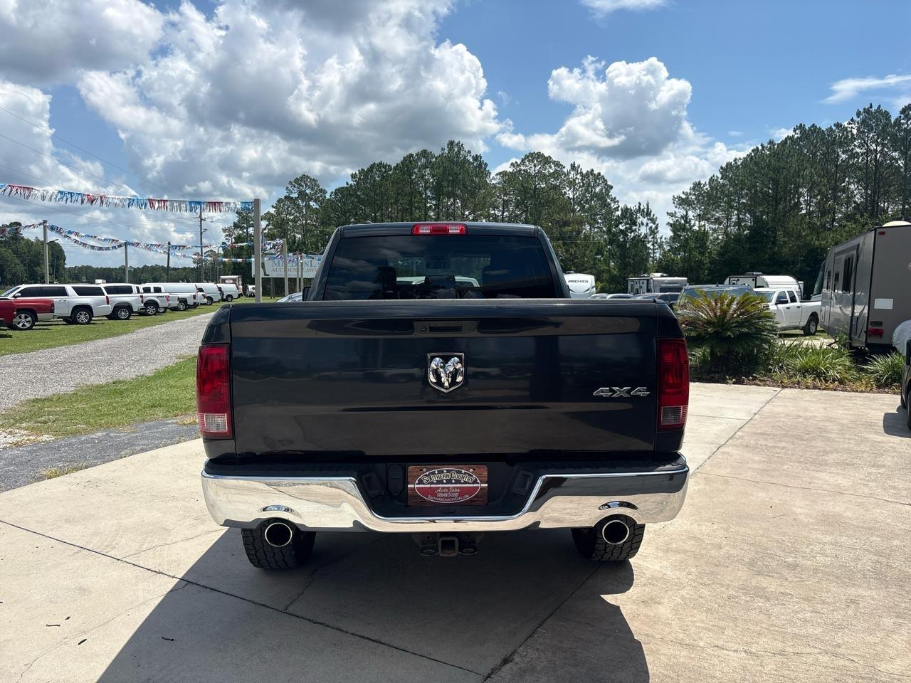 RAM 1500 Classic Tradesman Quad Cab 4WD 2019