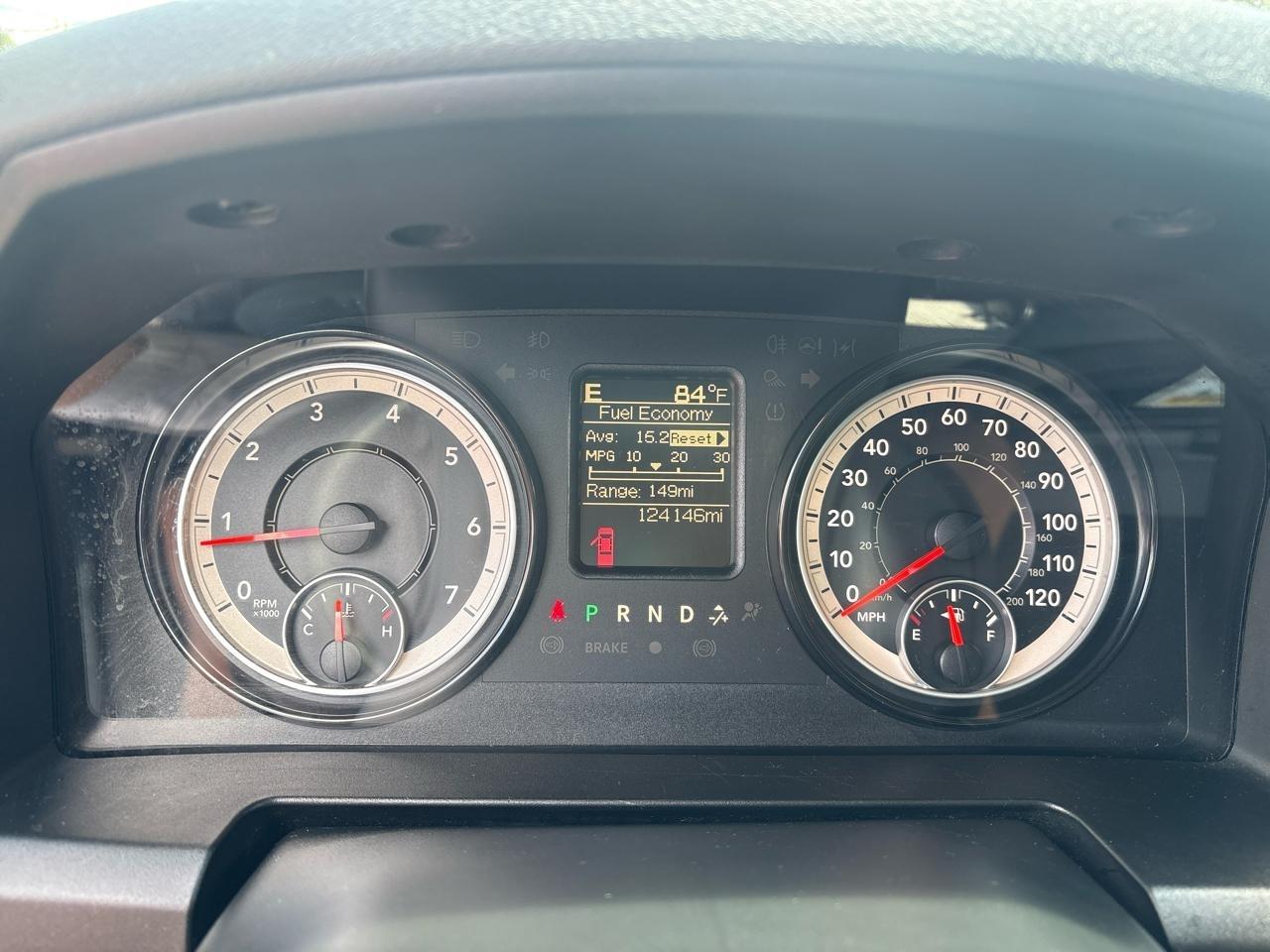 RAM 1500 Classic Tradesman Quad Cab 4WD 2019