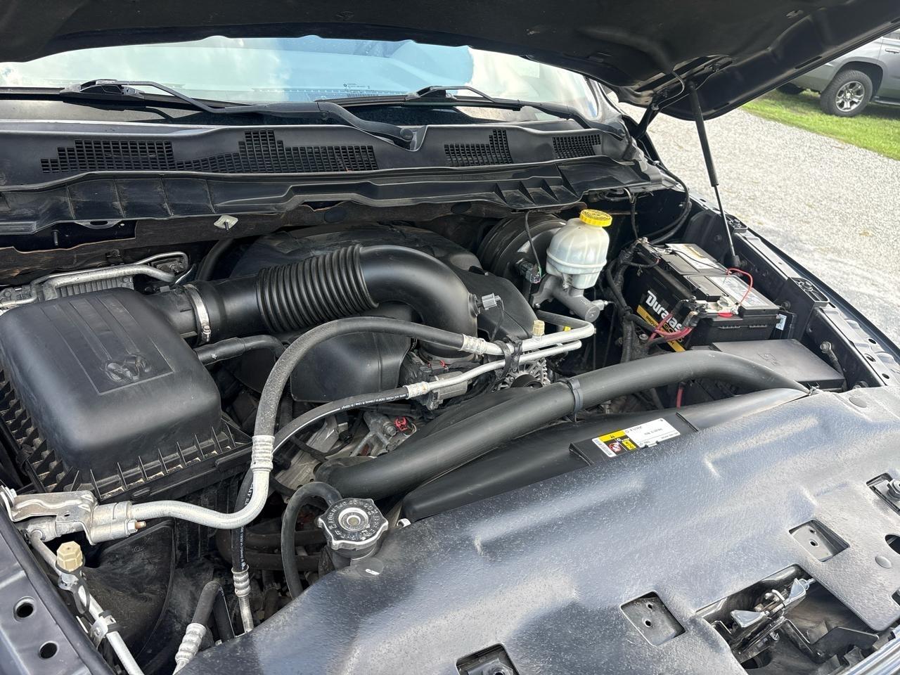 RAM 1500 Classic Tradesman Quad Cab 4WD 2019