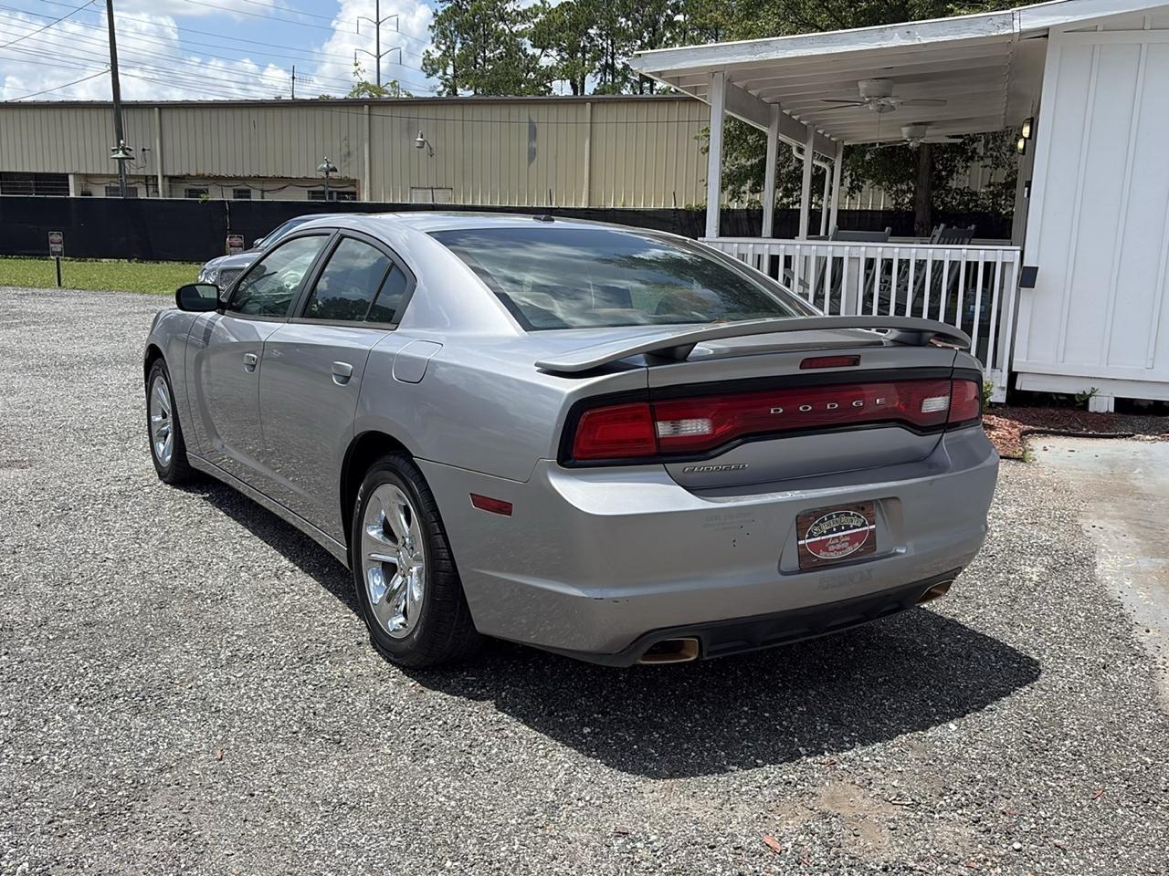 Dodge Charger SE 2014