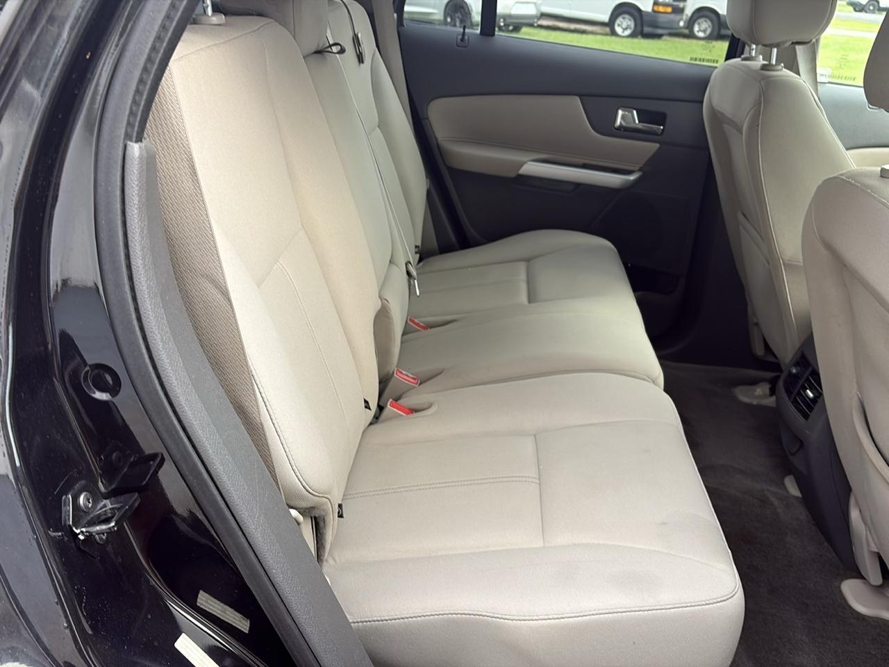 Ford Edge SE FWD 2014