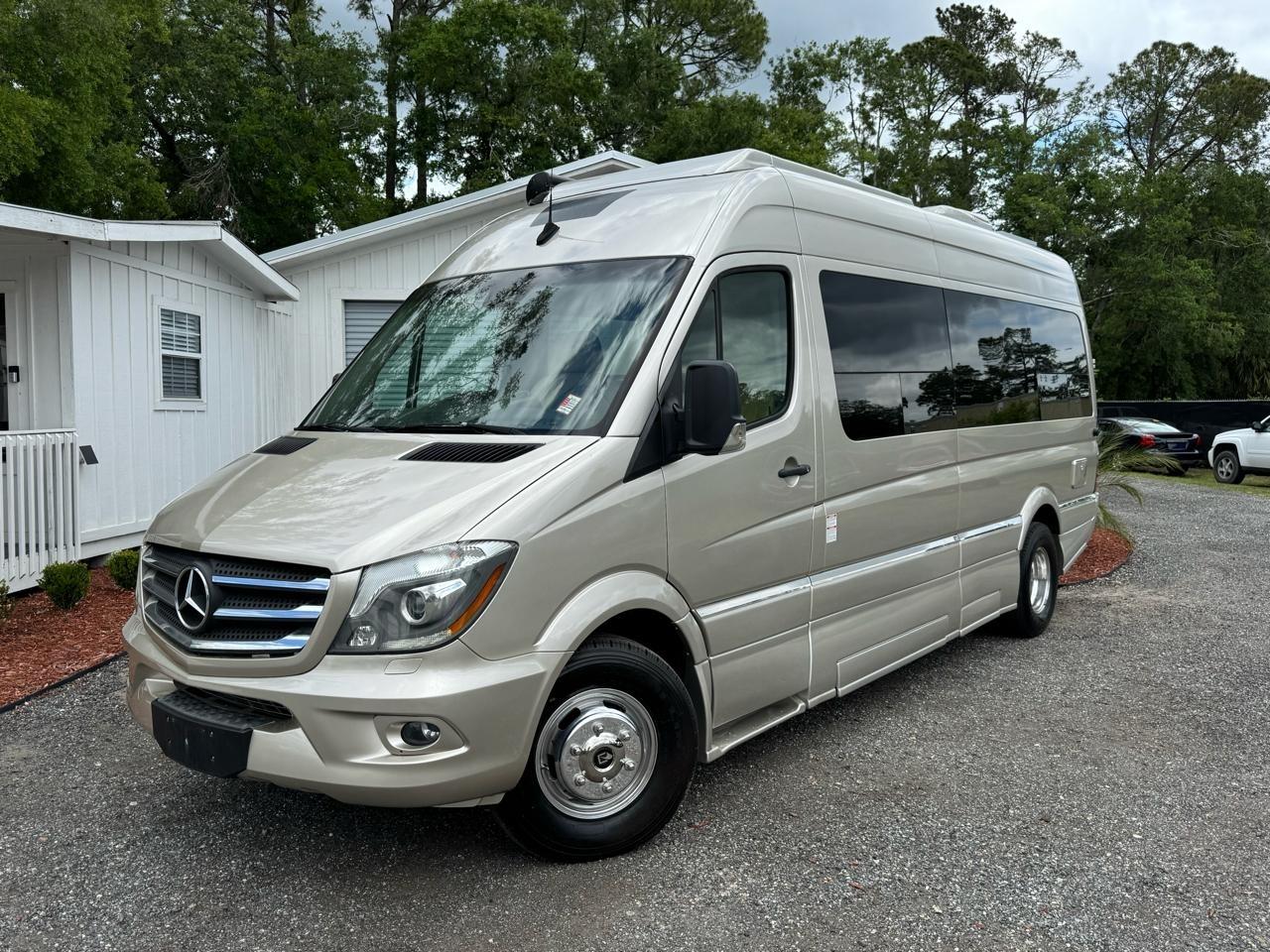 Mercedes-Benz Sprinter 3500 170-in. WB 2017