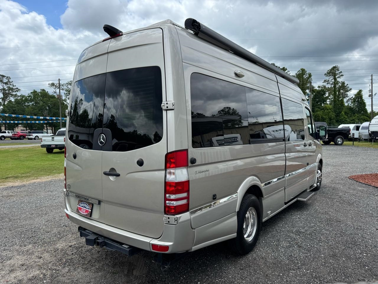 Mercedes-Benz Sprinter 3500 170-in. WB 2017