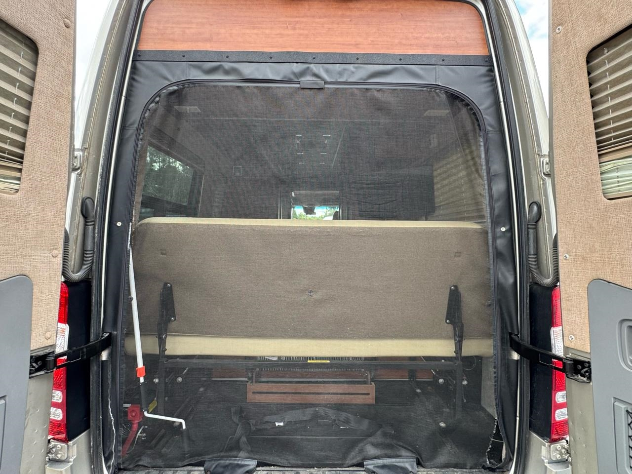 Mercedes-Benz Sprinter 3500 170-in. WB 2017