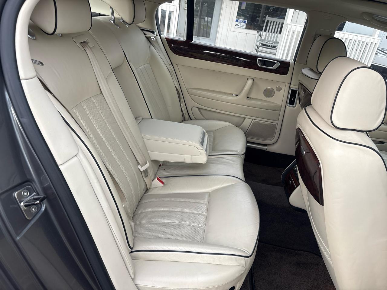 Bentley Continental Flying Spur Sedan 2009