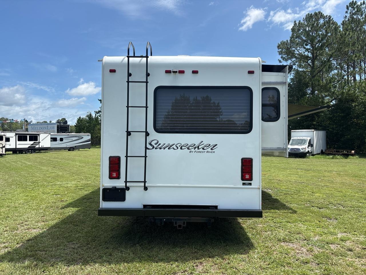 Ford Econoline E450 2014