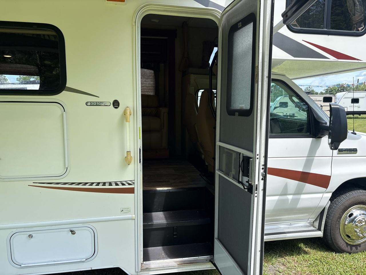 Ford Econoline E450 2014