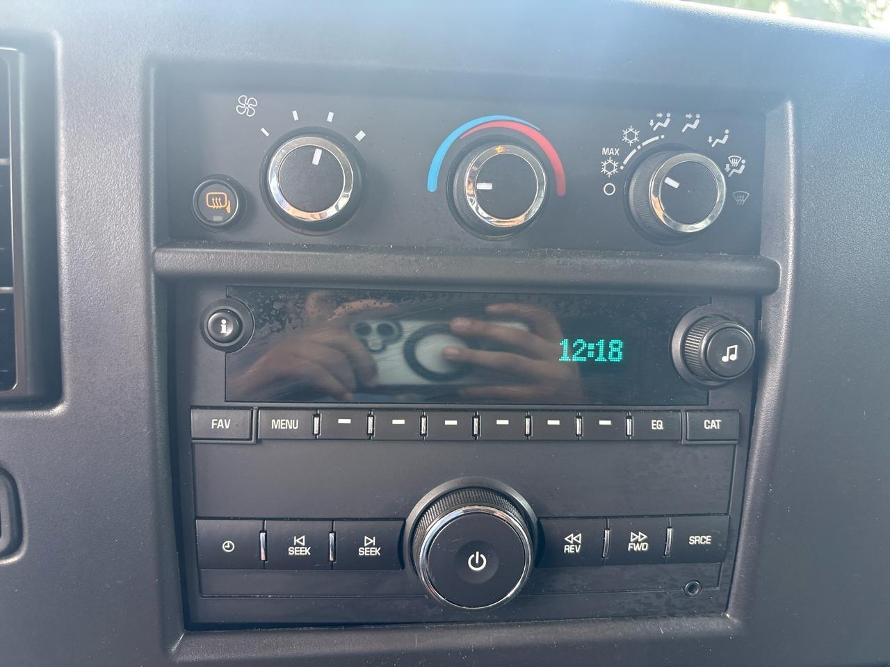 Chevrolet Express LS 3500 Extended 2024