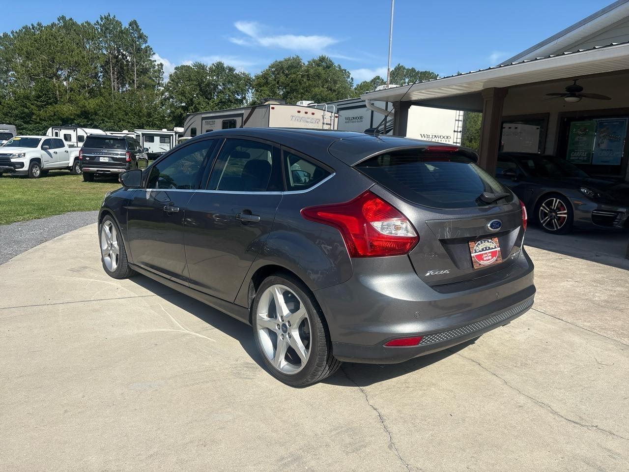 Ford Focus Titanium Hatch 2014