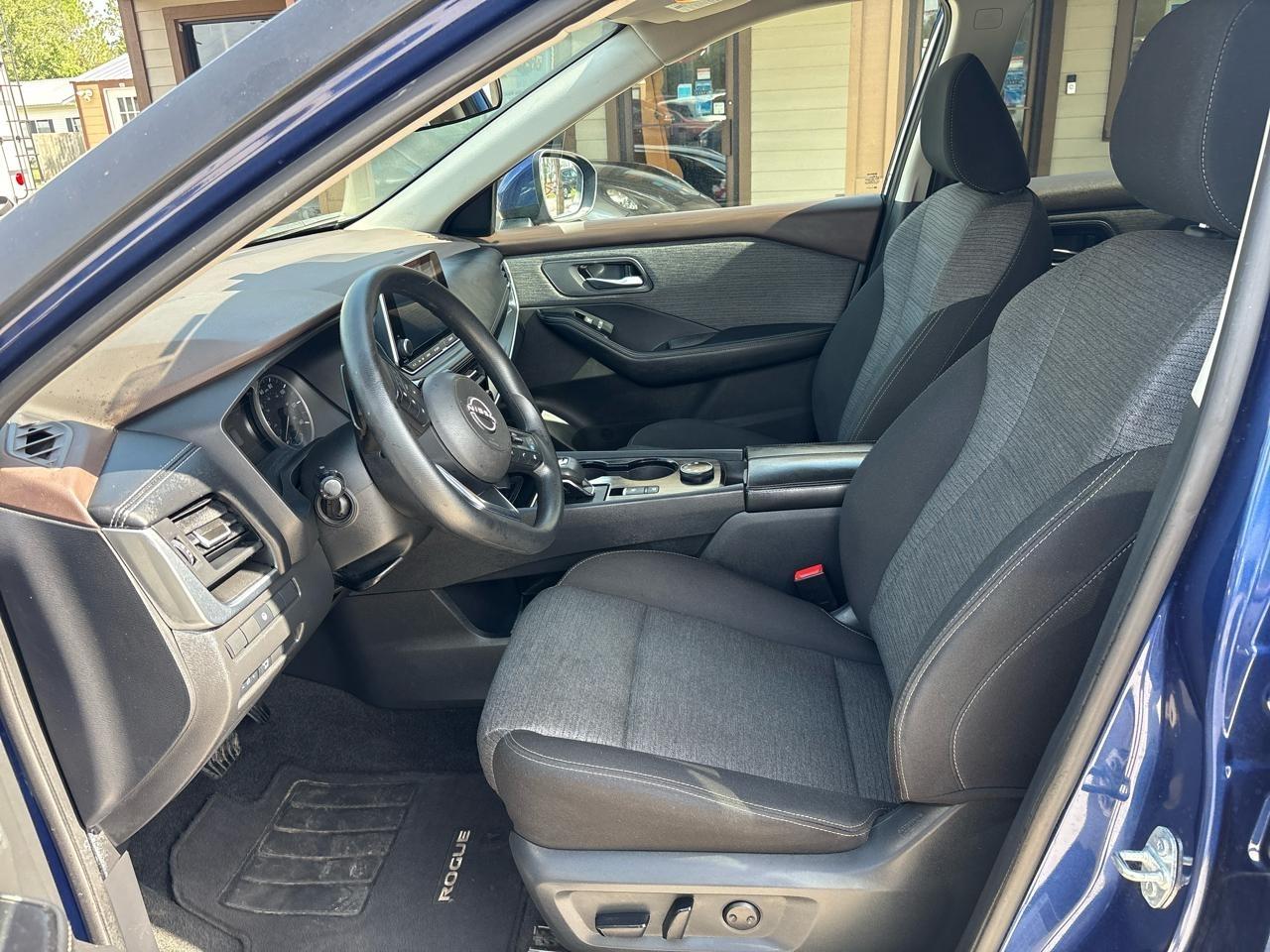 Nissan Rogue SV AWD 2023