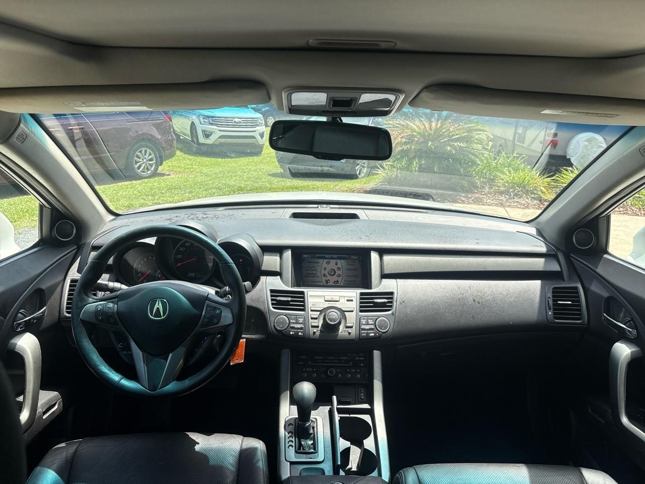 Acura RDX 5-Spd AT SH-AWD with Technology Package 2011