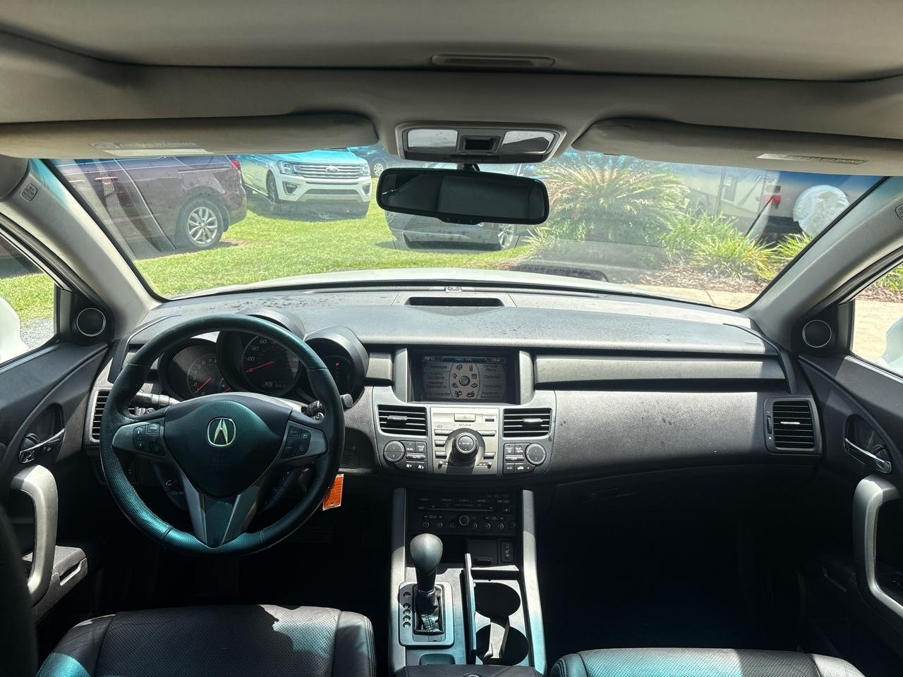 Acura RDX 5-Spd AT SH-AWD with Technology Package 2011