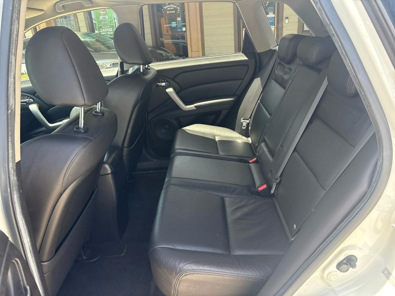 Acura RDX 5-Spd AT SH-AWD with Technology Package 2011
