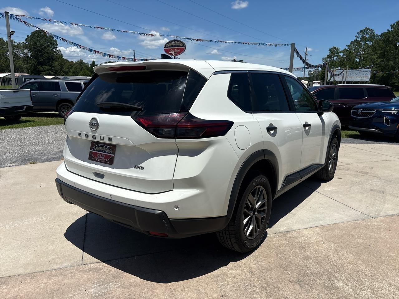 Nissan Rogue S AWD 2024
