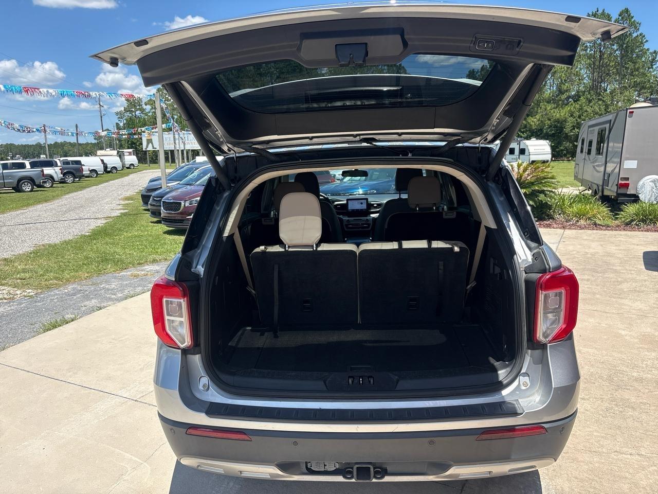 Ford Explorer XLT AWD 2023