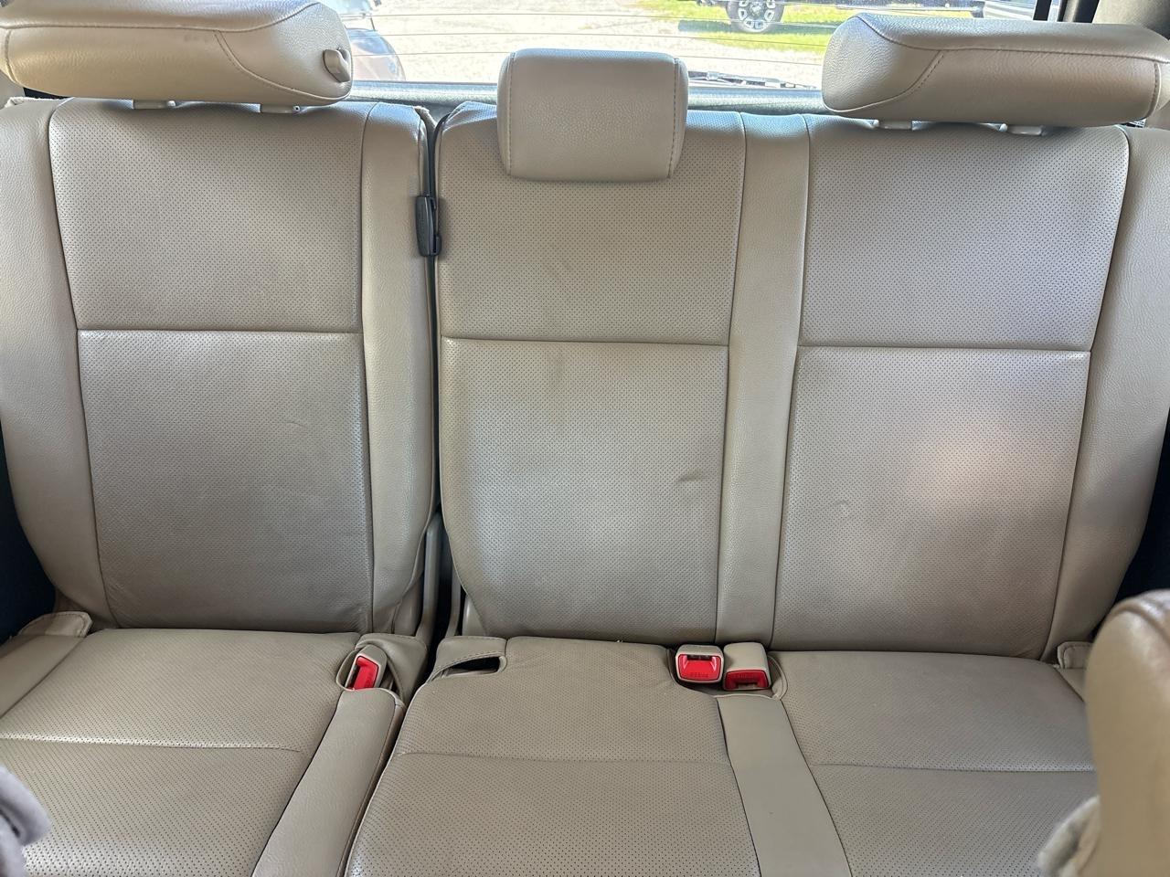 Toyota Sequoia Plantium 2WD 2016