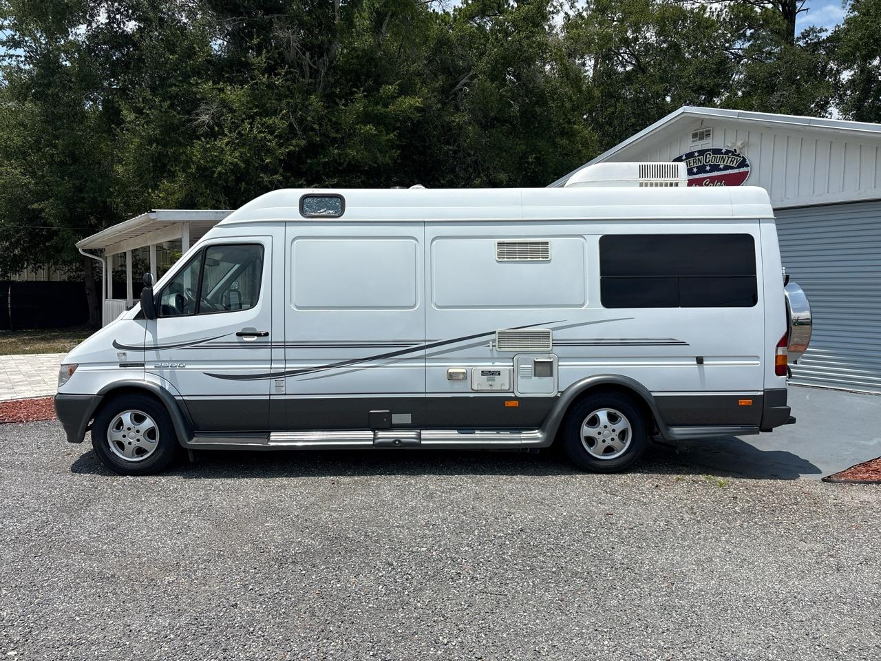 Dodge Sprinter Van 2500 Super High Ceiling 158-in. WB 2006