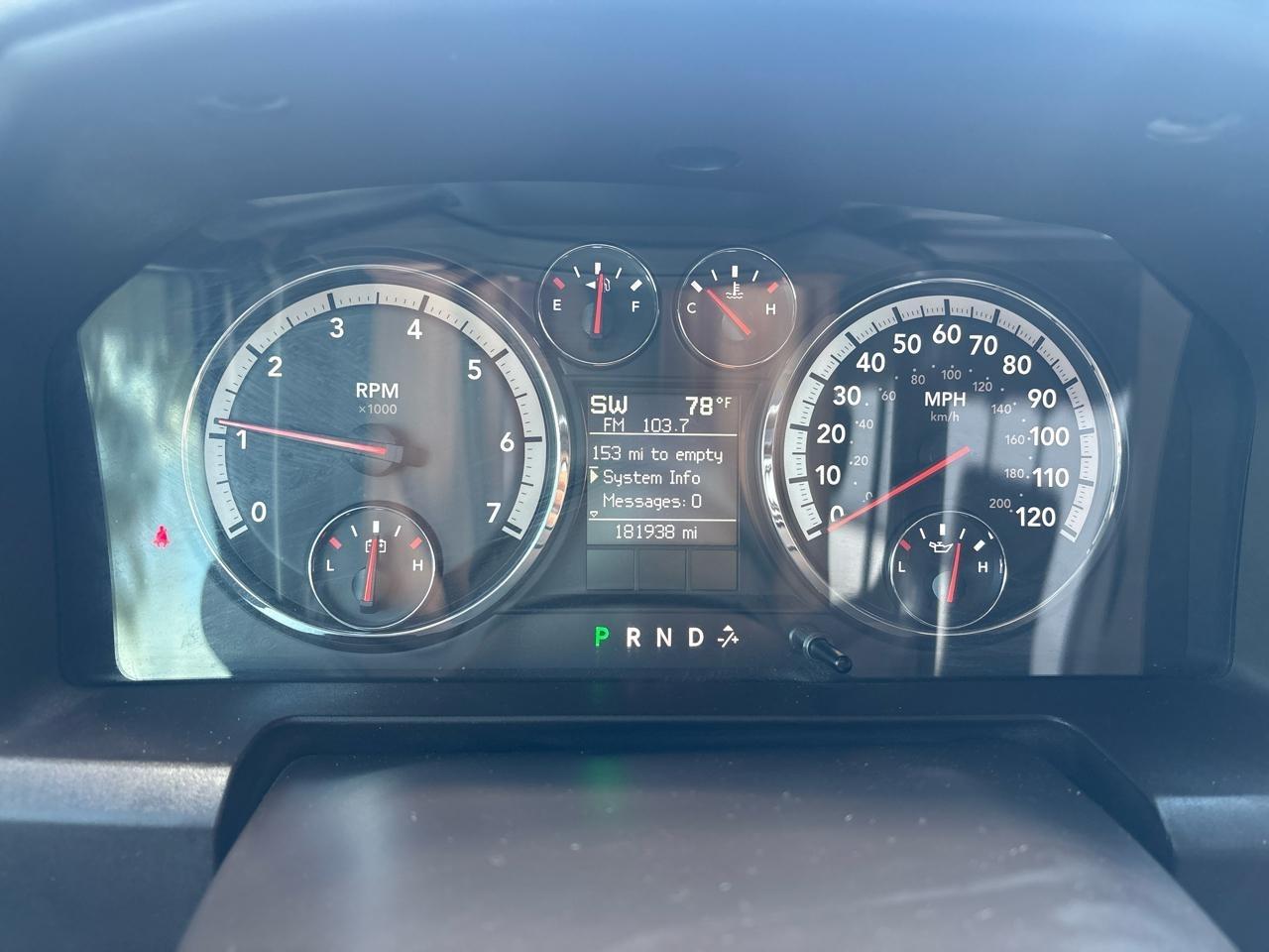 Dodge Ram 1500 SLT Crew Cab 2WD 2009