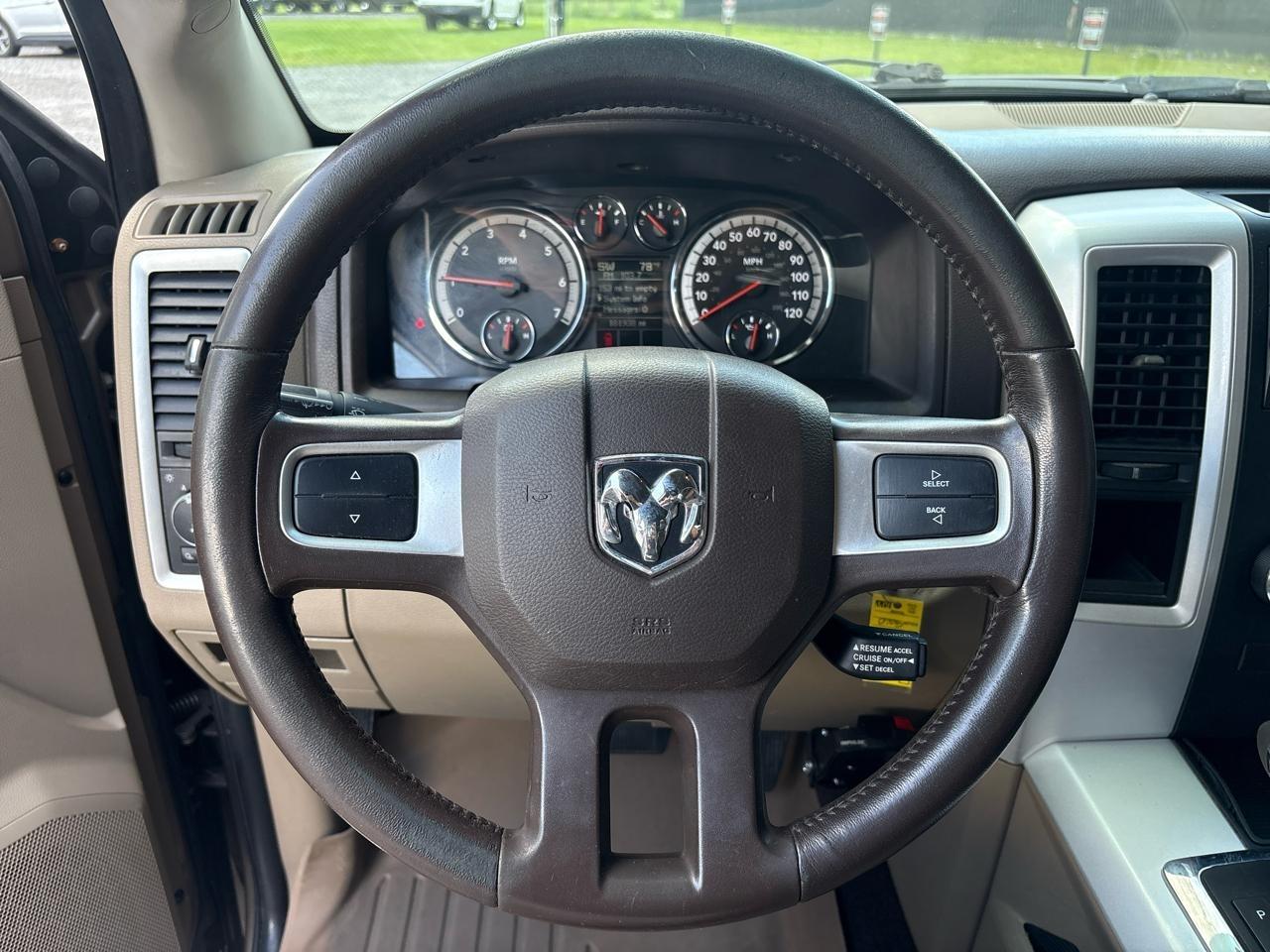 Dodge Ram 1500 SLT Crew Cab 2WD 2009