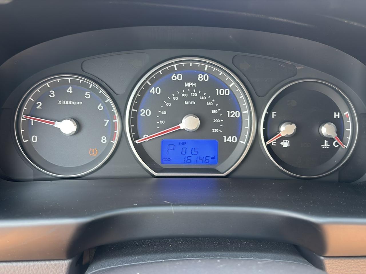Hyundai Santa Fe SE 3.5 FWD 2010