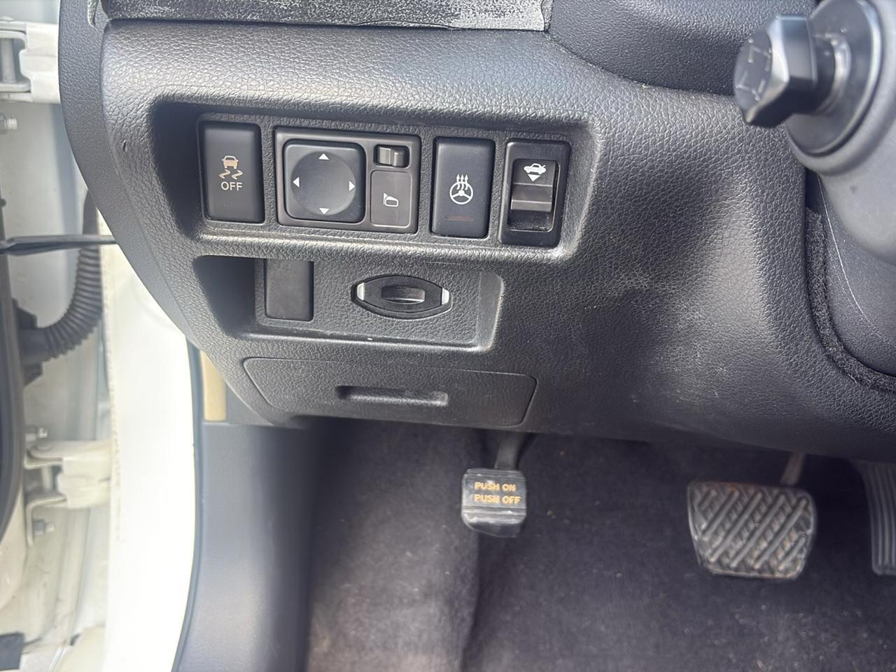 Nissan Maxima SV 2011