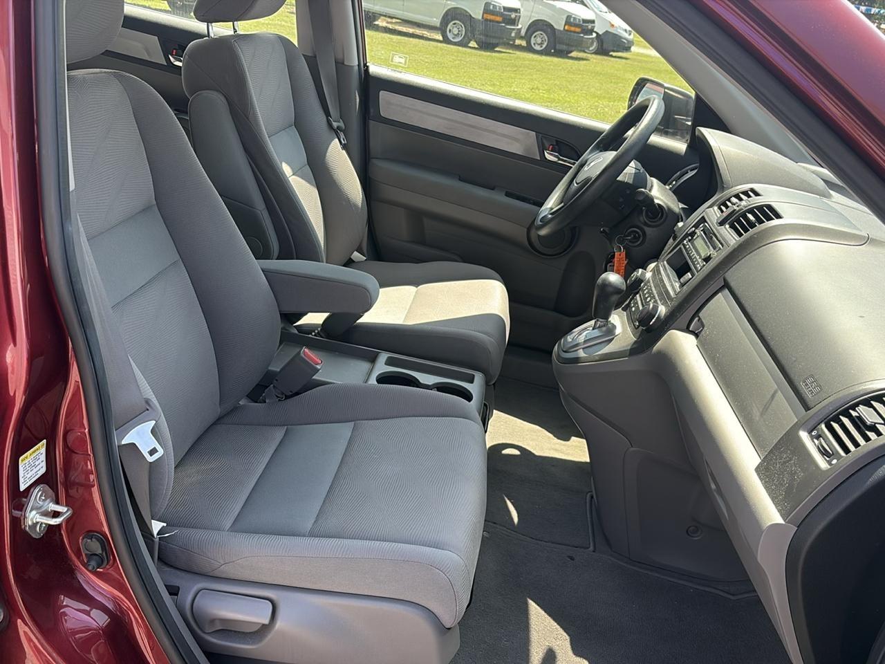 Honda CR-V LX 2WD 5-Speed AT 2010