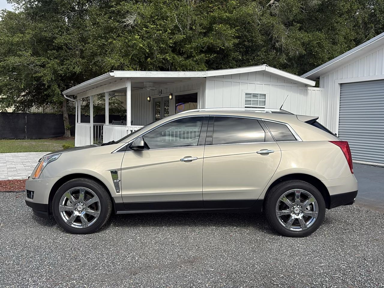 Cadillac SRX Performance Collection 2011