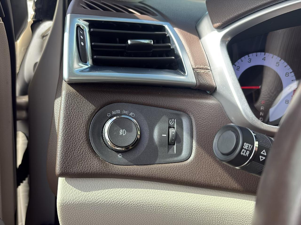Cadillac SRX Performance Collection 2011