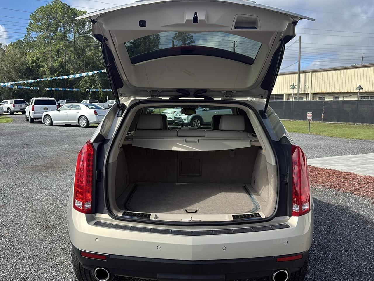 Cadillac SRX Performance Collection 2011