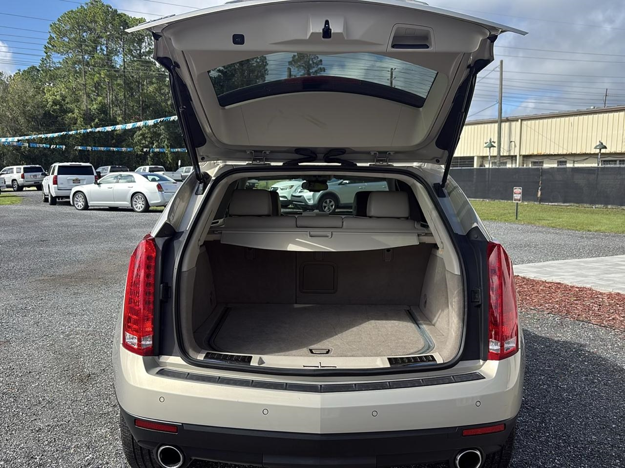 Cadillac SRX Performance Collection 2011