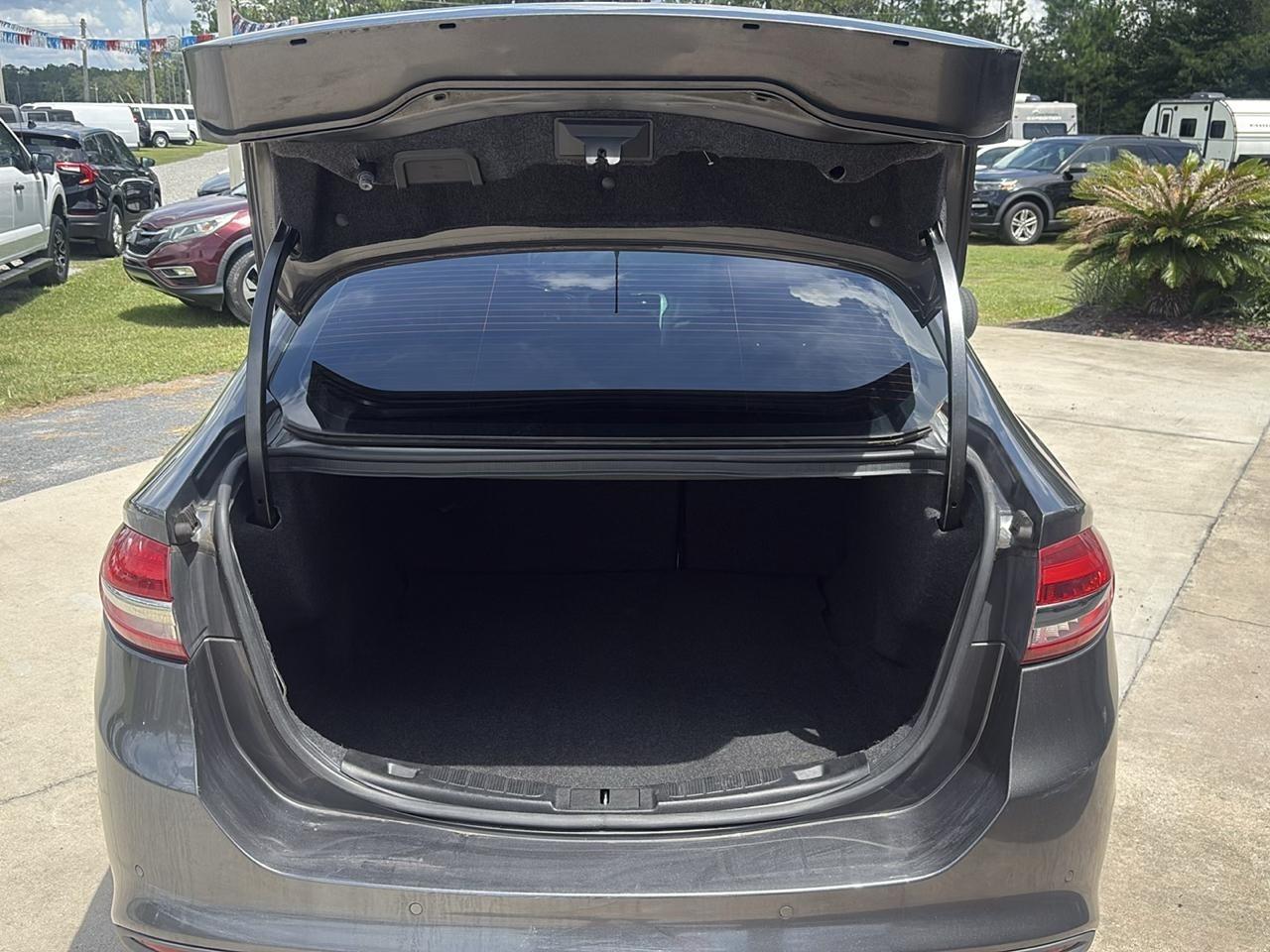 Ford Fusion SE 2017