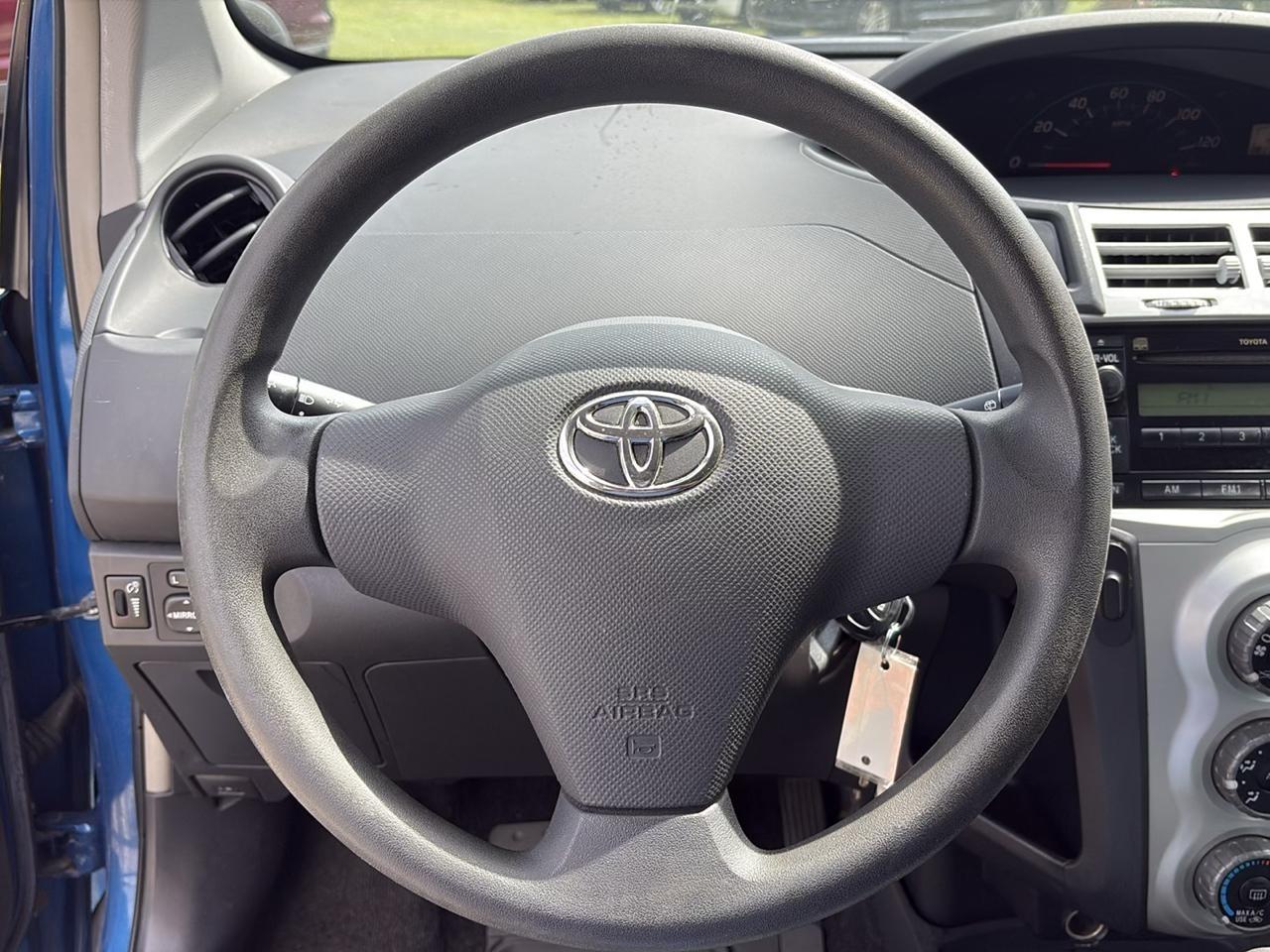 Toyota Yaris Liftback 2008