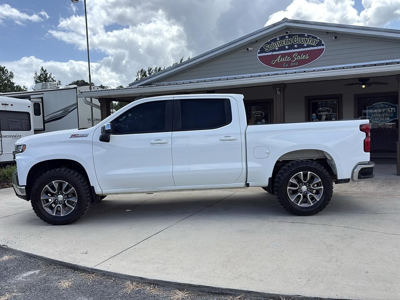 Chevrolet Silverado 1500 LT Crew Cab 4WD 2021