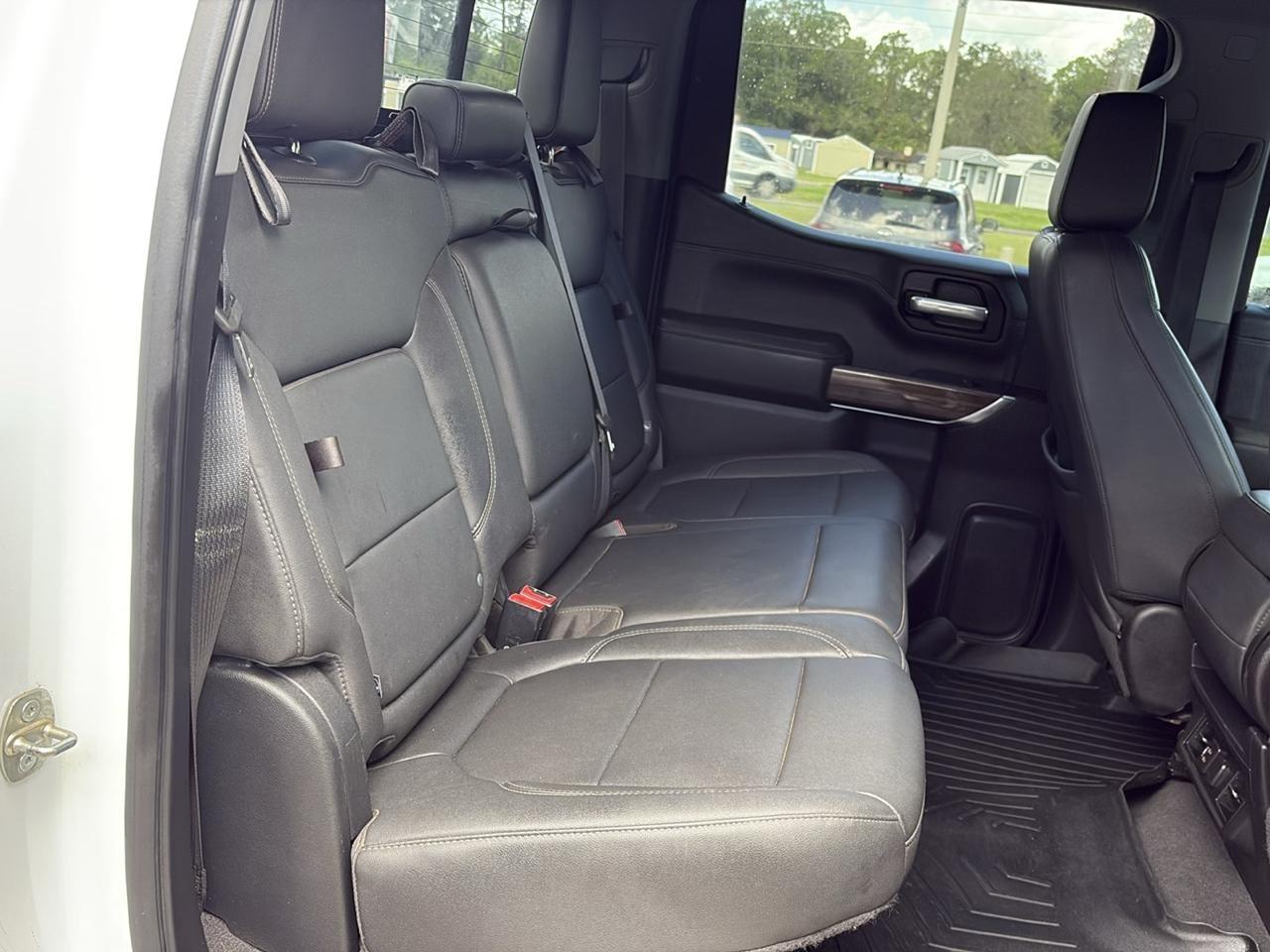Chevrolet Silverado 1500 LT Crew Cab 4WD 2021