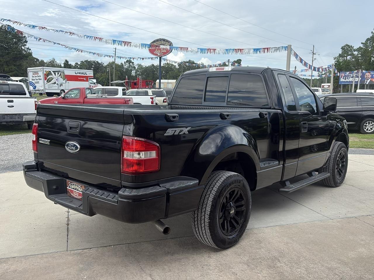 Ford F-150 STX Flareside 2WD 2005