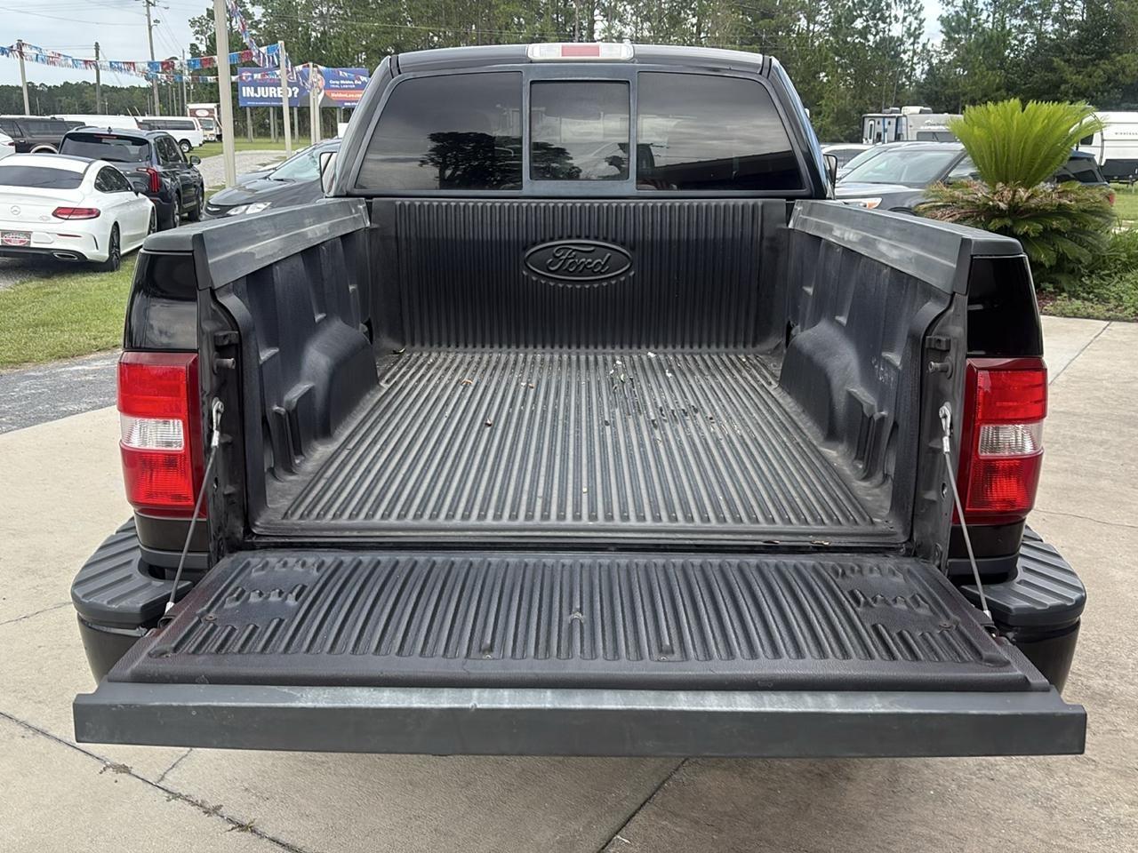 Ford F-150 STX Flareside 2WD 2005