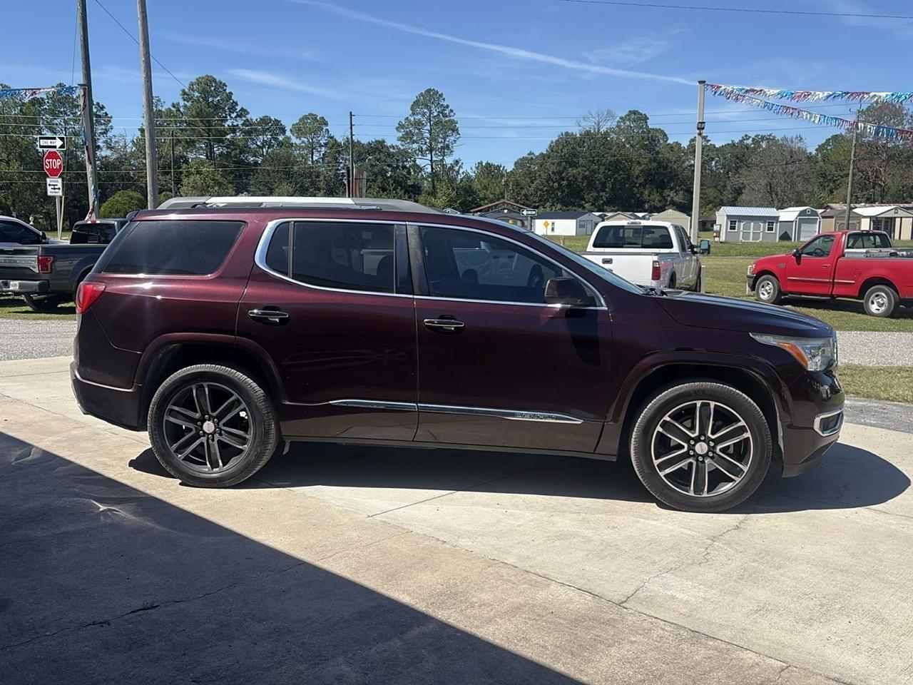 GMC Acadia Denali 2017