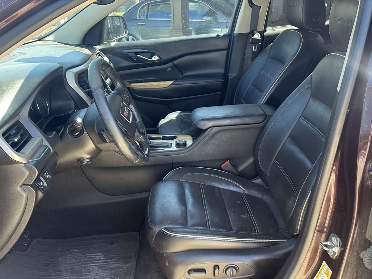 GMC Acadia Denali 2017
