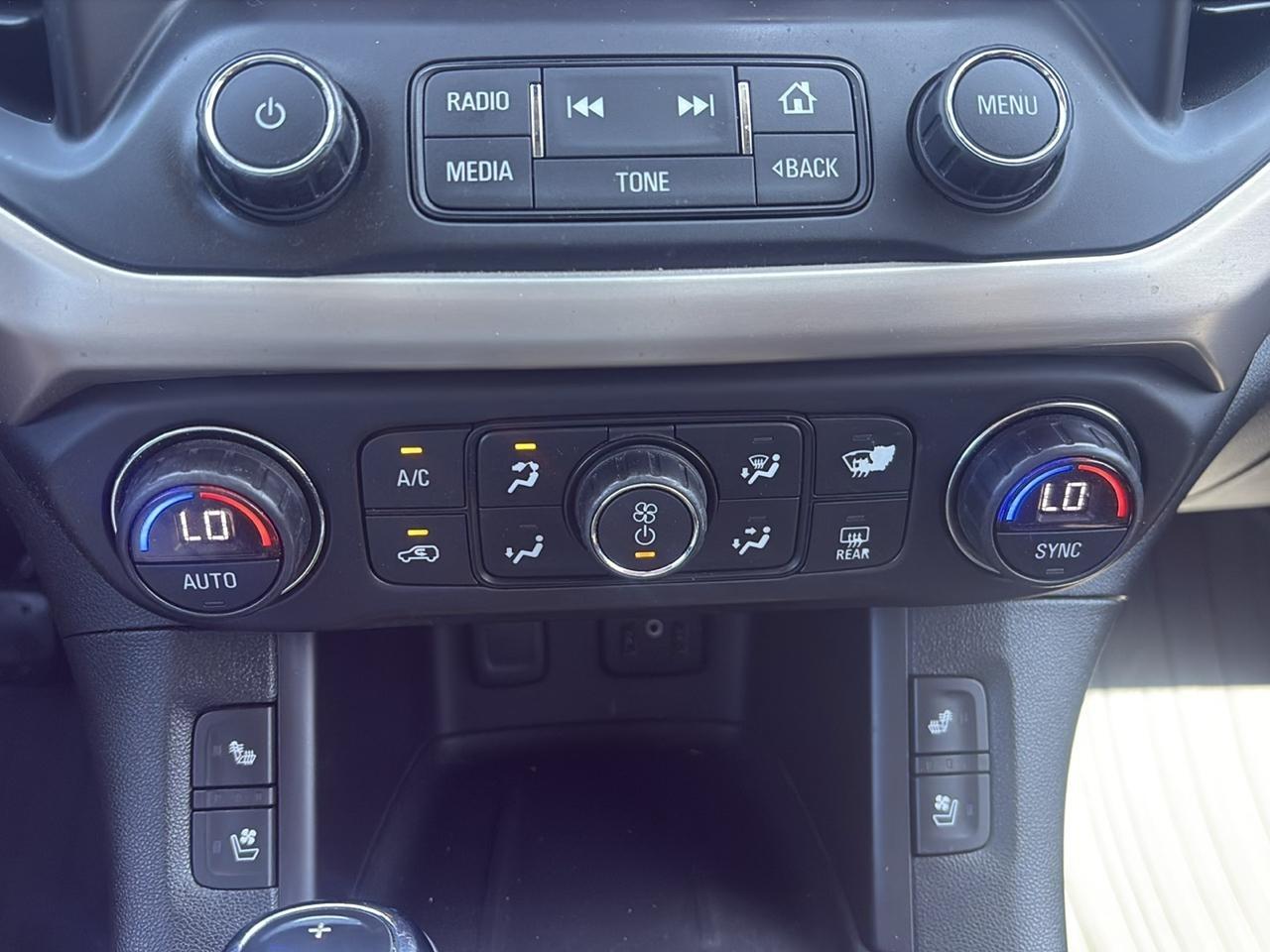 GMC Acadia Denali 2017