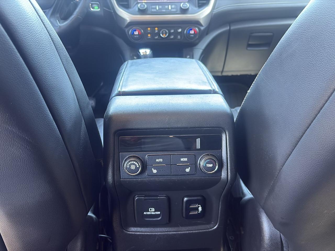 GMC Acadia Denali 2017